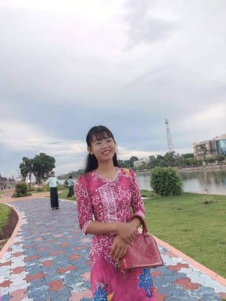 Daw Ni Ni Moe Naing